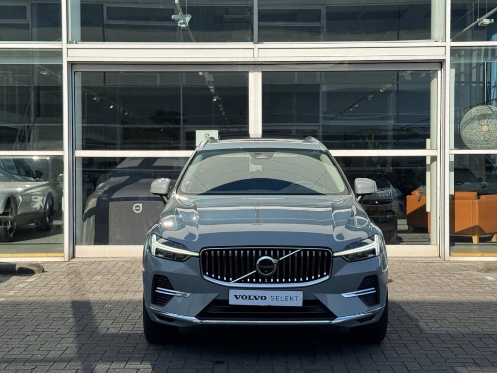 Volvo XC60 t6 398pk awd plus bright| panodak| adap.cruise| 360camera| leder