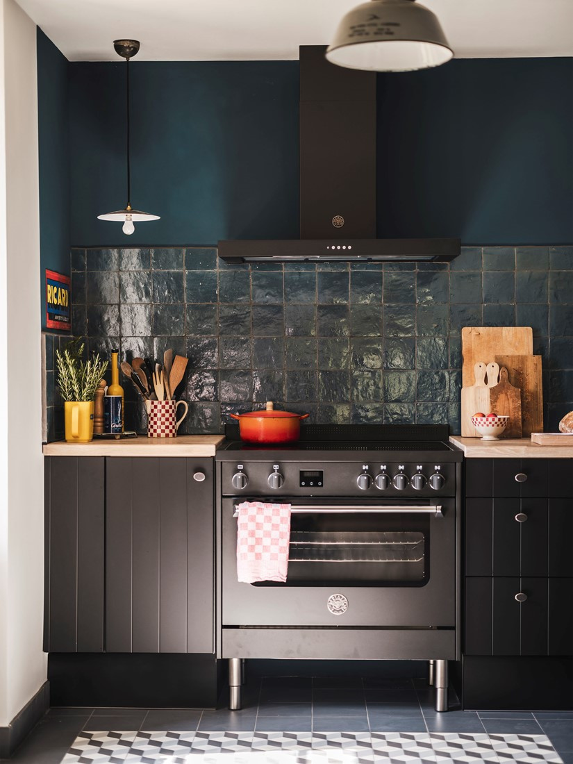 3035-171 ca 8m² Marokkaanse zelliges, 10x10 cm, donkerblauw vn 160,33/m² vr