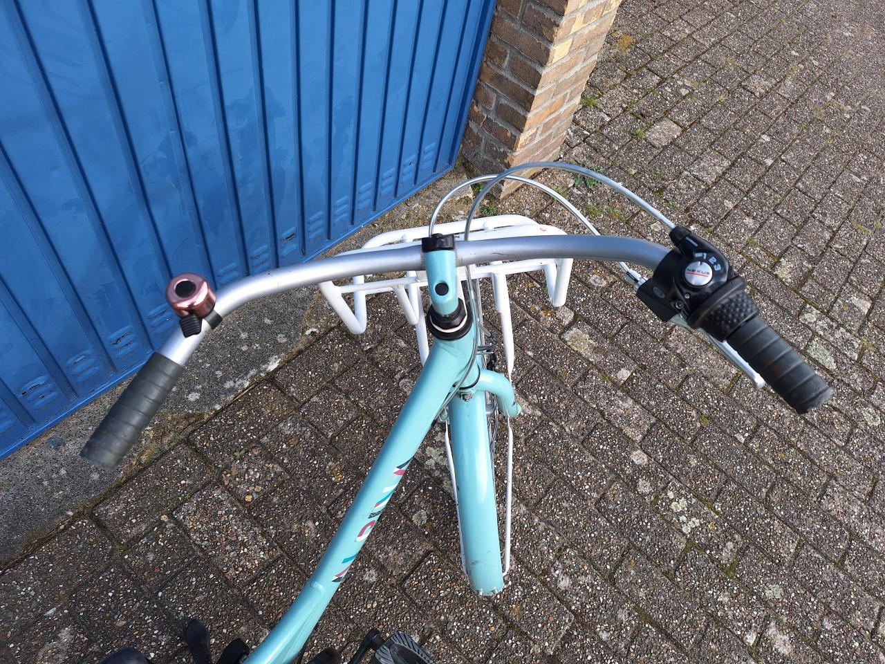 Meisjesfiets Alpina Clubb maat 40, wielmaat 24"