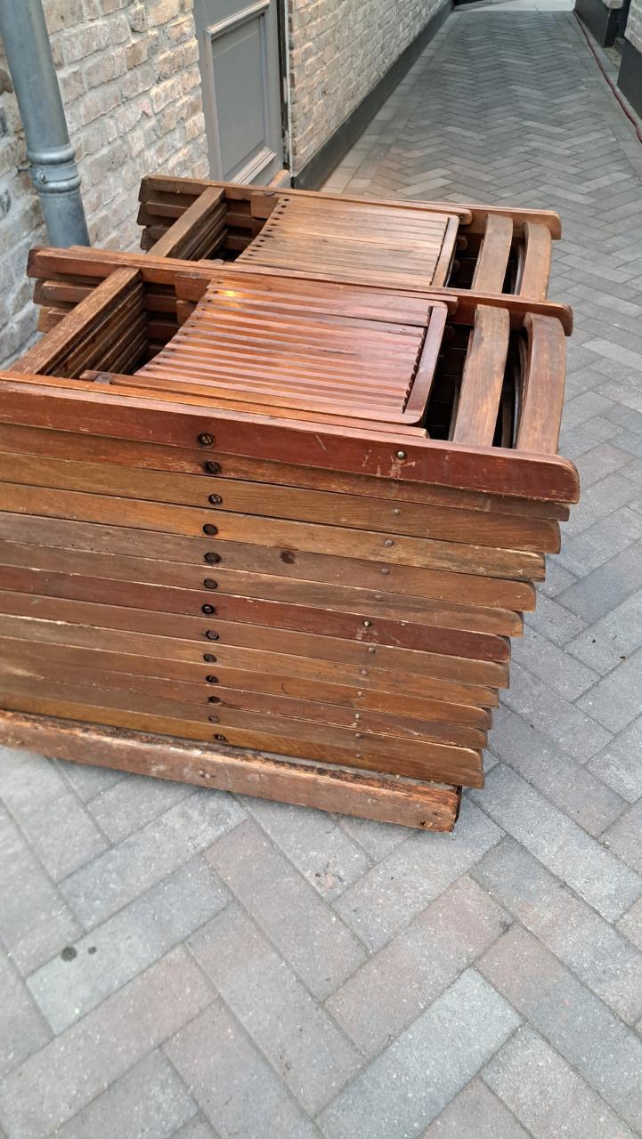 Partij vintage klapstoelen