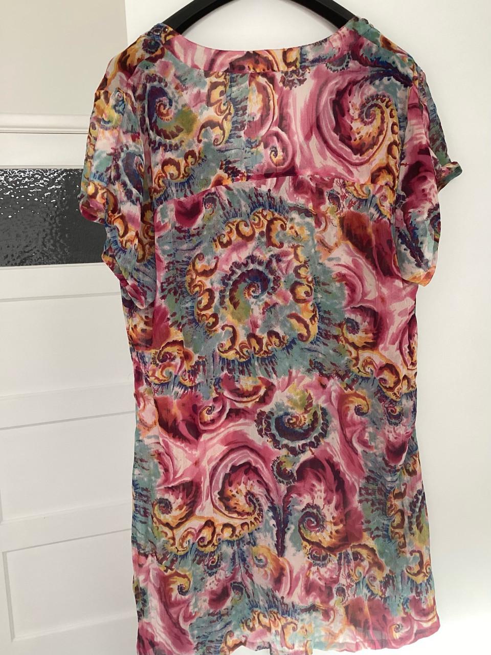 Mooi tuniek maat 46 zgan