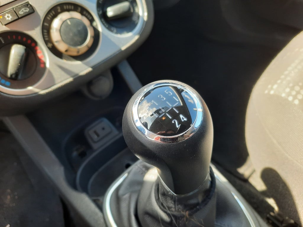 Opel Corsa 1.2-16v berlin