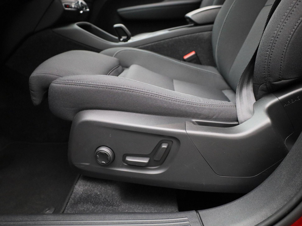 Volvo XC40 1.5 t5 recharge inscription expression | navigatie | camera | cl