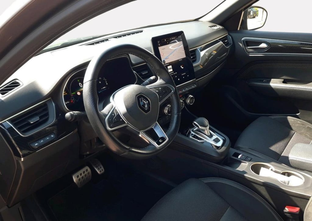 Renault Arkana 1.6 e-tech hybrid 145 e-tech engineered