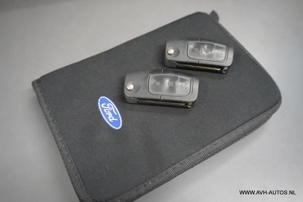 Ford B-max 1.0 ecoboost titanium