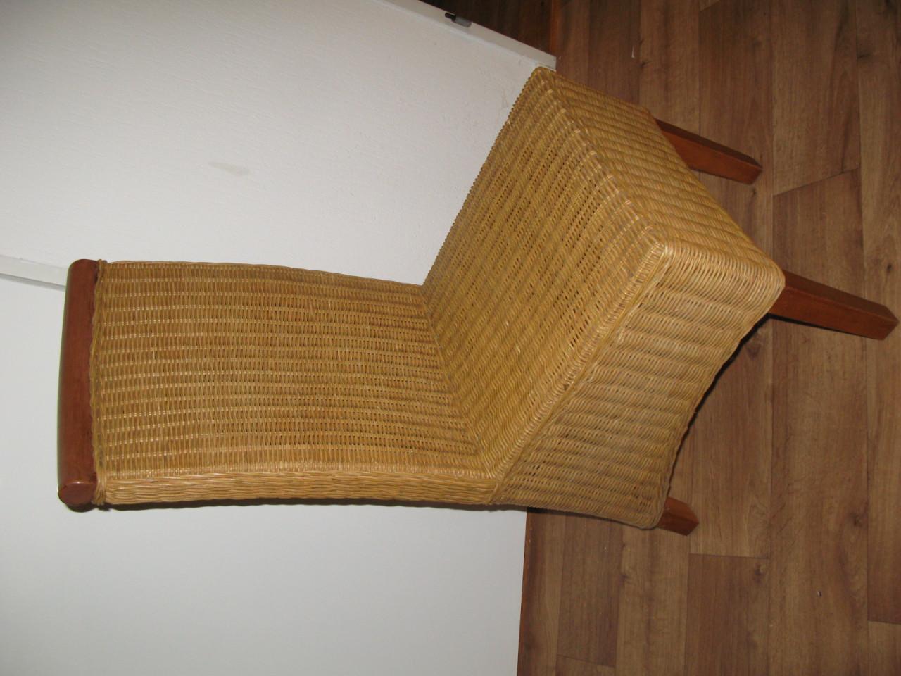 Eettafel + 4 stoelen