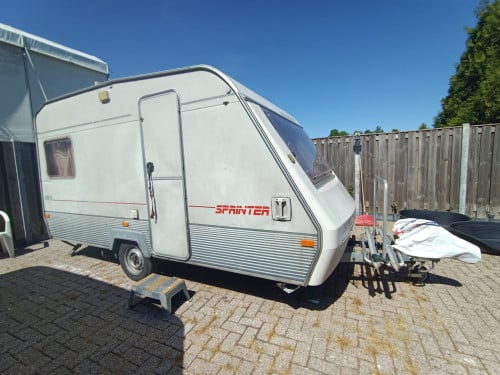 Tekoop leuke 4 Persoons Beyerland 1991 met voortent