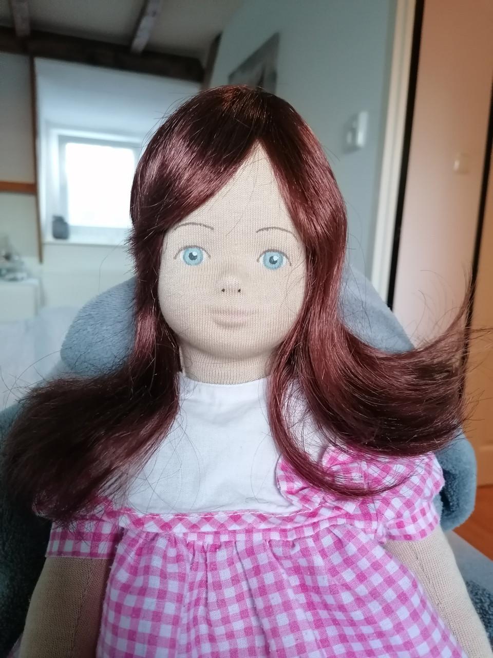 Lief meisje pop te koop