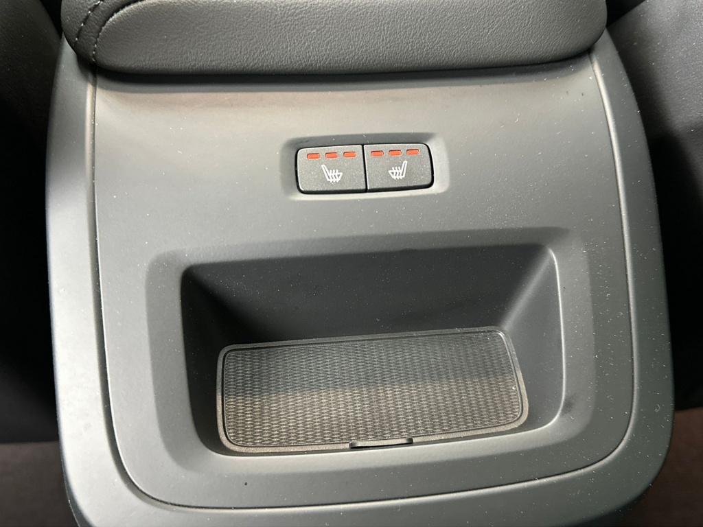 Volvo XC60 t6 398pk recharge ultra bright| trekhaak| pano| adap.cruise| cam