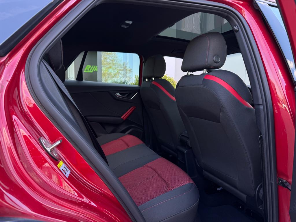 Audi Q2 30 tfsi sport * panoramadak * clima * navigatie
