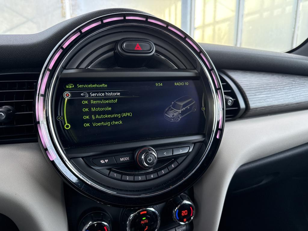 Mini Cooper mini 1.5 chili | leder | navi | led | clima | stoelverw.