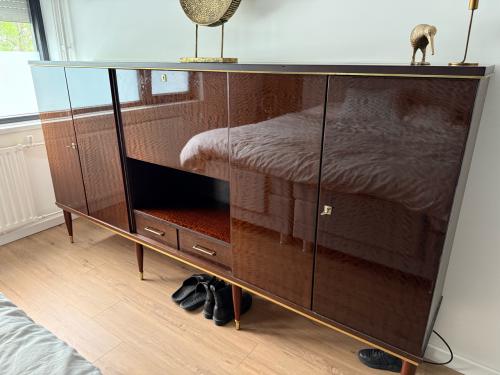 Vintage mid-century dressoir / opbergkast
