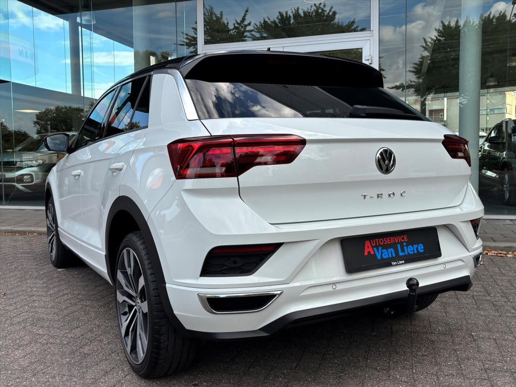 Volkswagen T-roc 1.5 tsi 150pk 7-dsg t-roc sport|trekhaak|carplay|navi|rijk