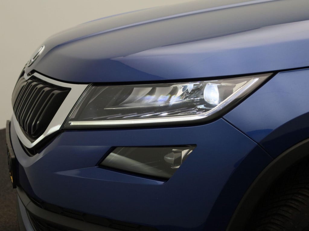 Skoda Kodiaq 1.5 tsi limited business edition | automaat | trekhaak | panor