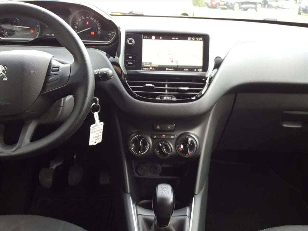 Peugeot 208 1.2 puretech 82pk active navigatie | apple carplay & android | 