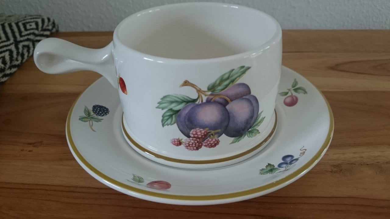 Wedgwood Fruit Sprays soepkop en schotel