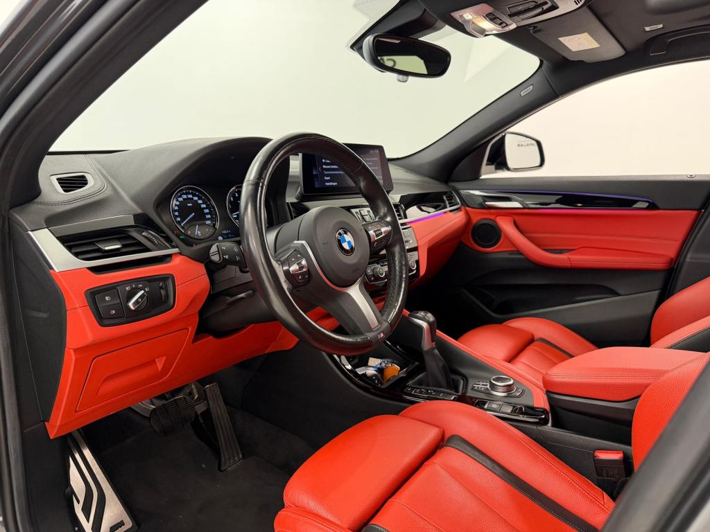 BMW X2 xdrive25e m-sport x | panoramadak | memory stoelen | head-up-display