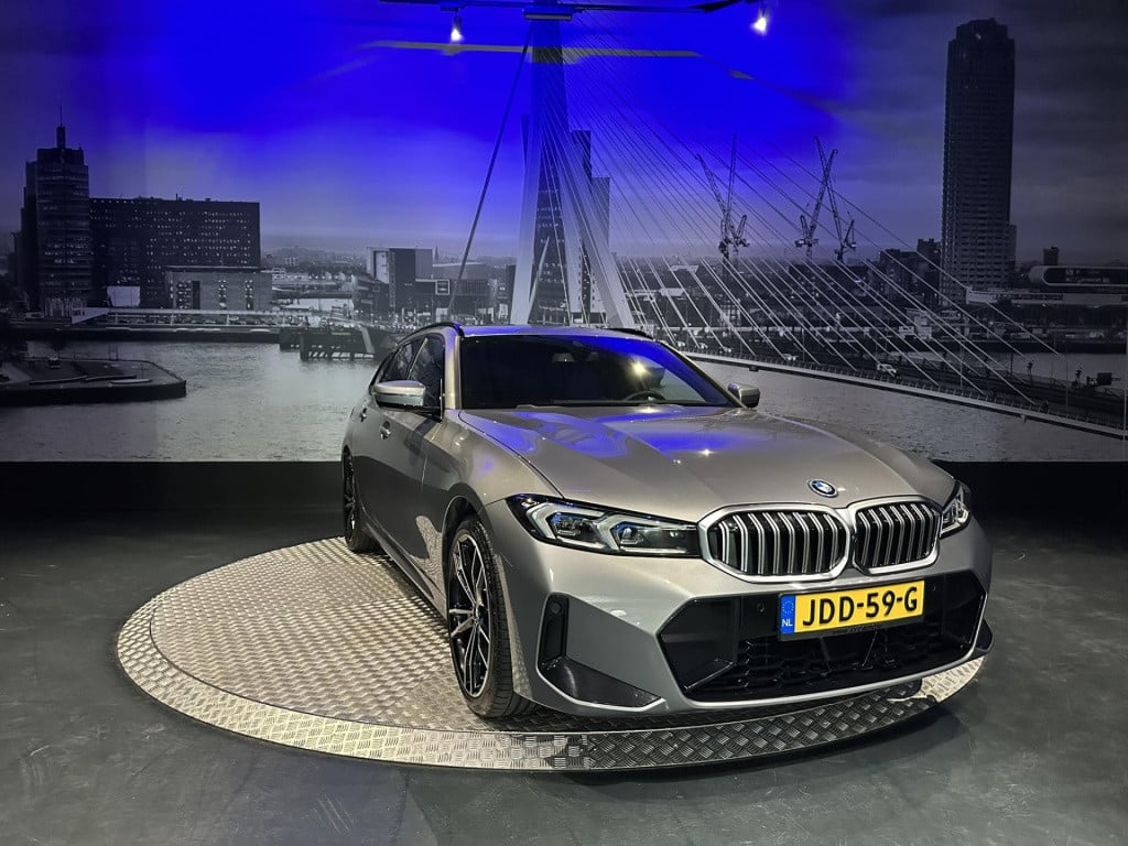 BMW 3-serie touring 330e xdrive *pano*360camera*sportstoelen*laser*