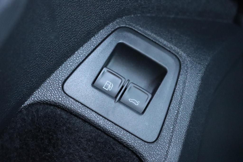 Volkswagen Tiguan 1.4 tsi ehybrid r-line business + 245pk dsg6