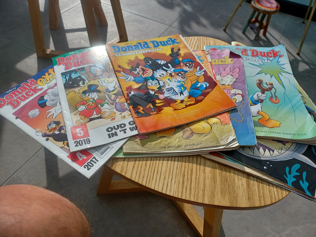 Donald ducks