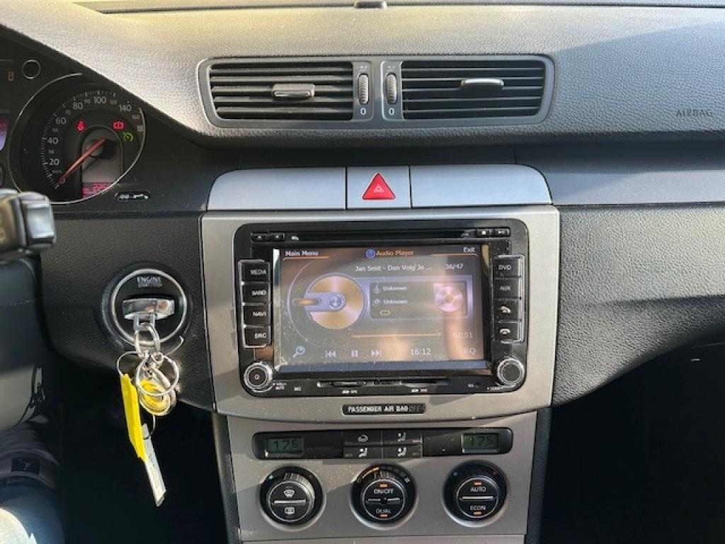 Volkswagen Passat 2.0 fsi comfortline airco navi 6-bak