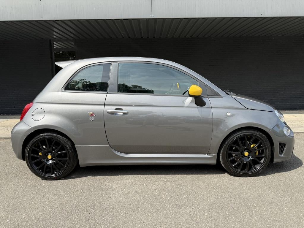 Fiat 500 1.4 t-j ab 595 pista // sabelt carbon stoelen //