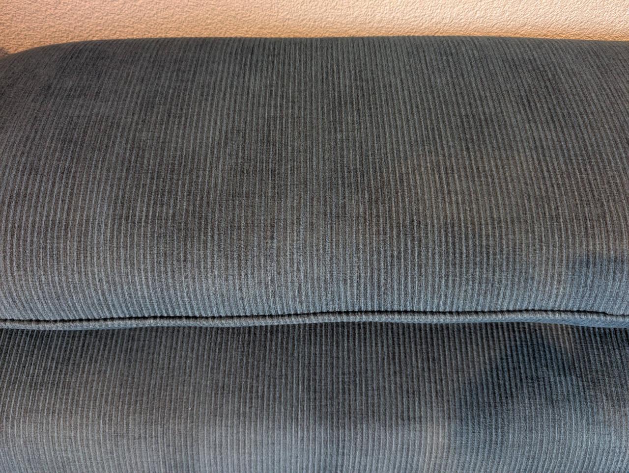 2,5 zit luxe designbank Volare met hocker Xooon