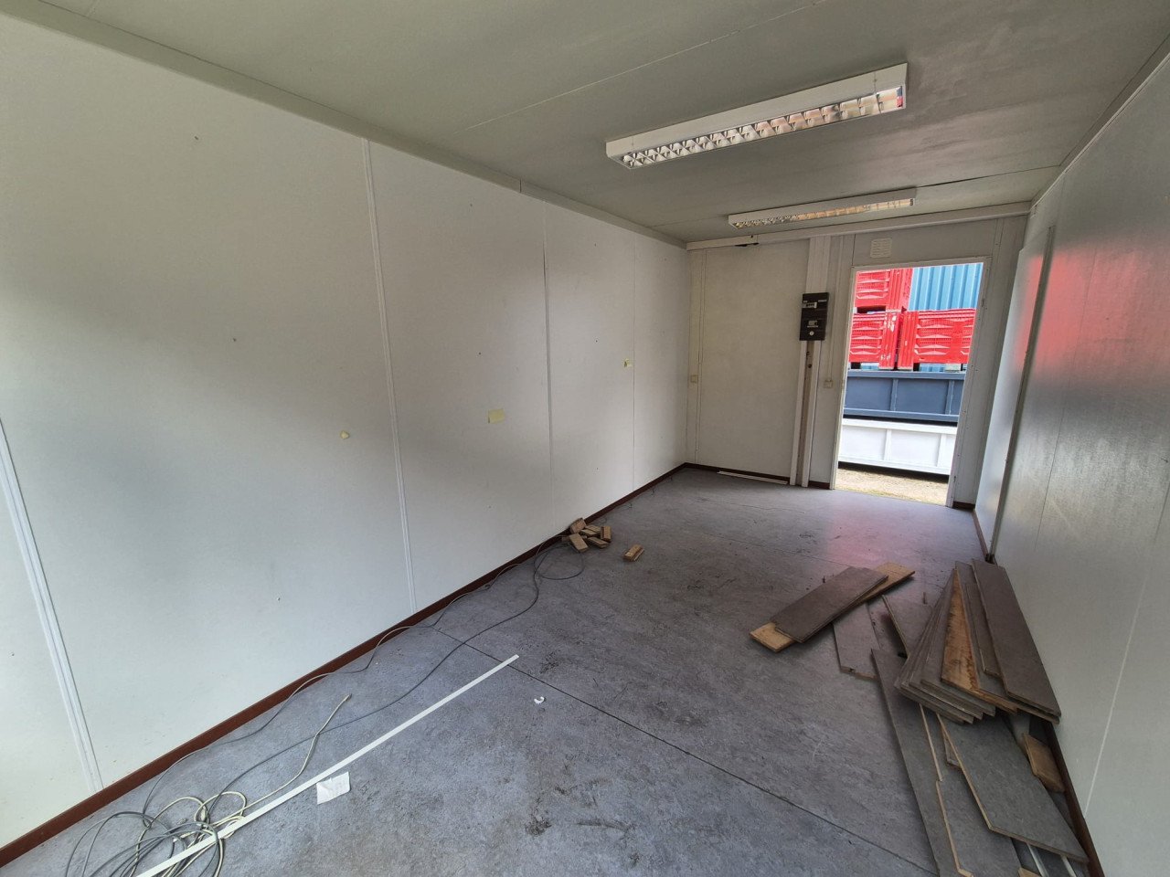 6x3m kantoorunit / woonunit / schaftkeet / bouwkeet