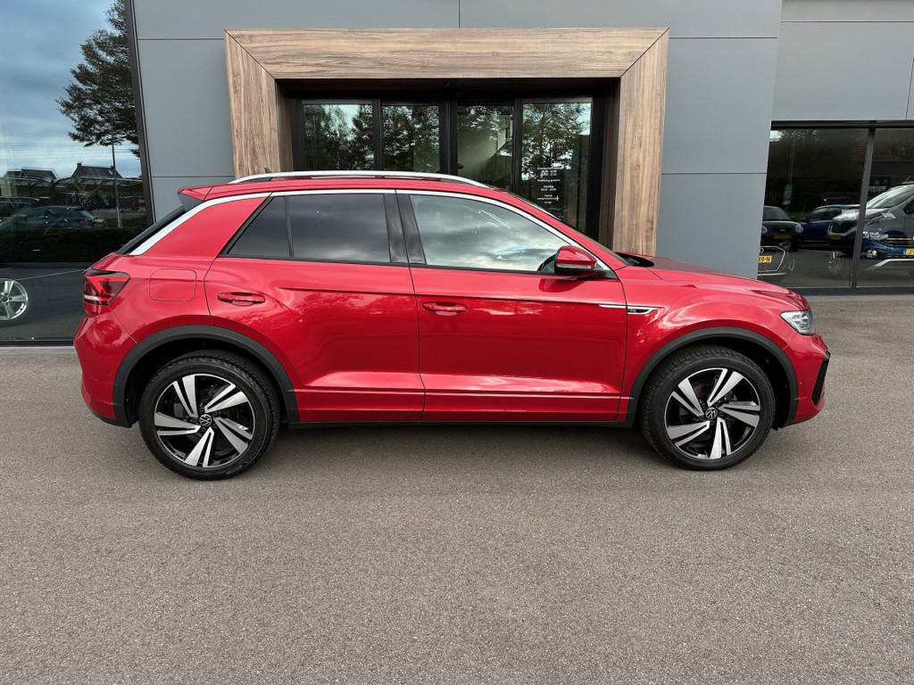 Volkswagen T-roc 1.5 tsi 150pk dsg r-line | camera | keyless | elek. achter