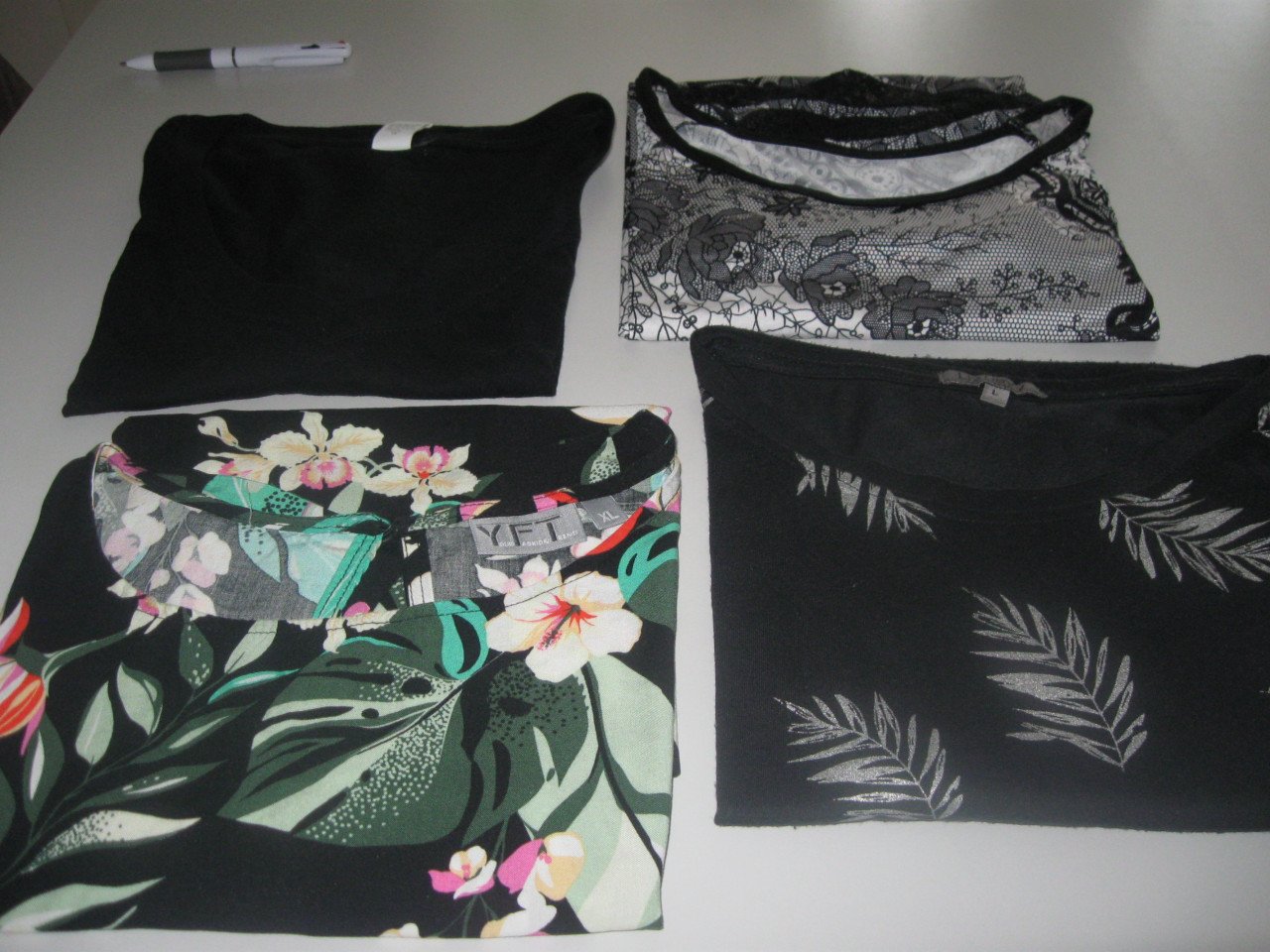 8 Verschillende dames kleding