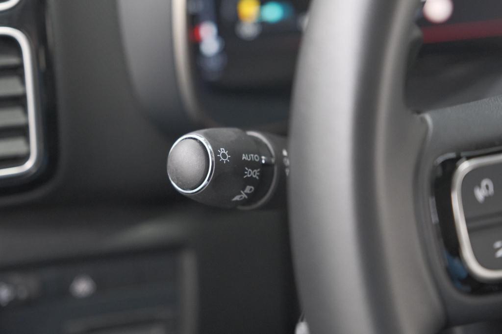 Citroen C5 Aircross 1.2 hybrid 136 plus | camera | navigatie | parkeersenso
