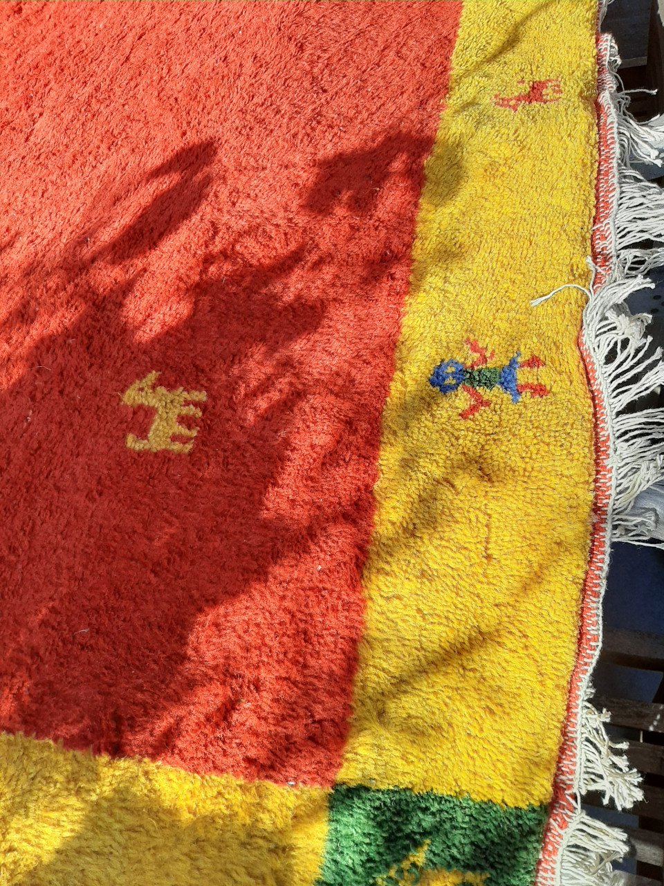 Wollen vloerkleed in combinatie met...