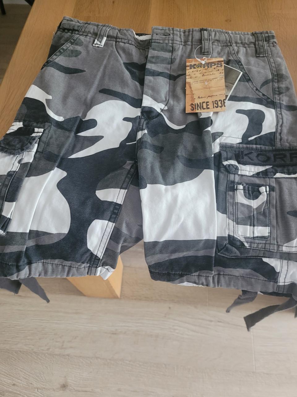 Kinderbroeken korte en lange !!