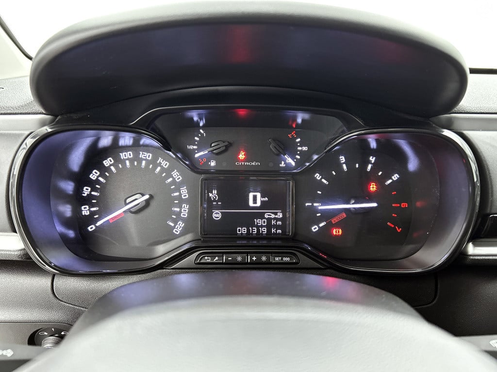 Citroen C3 puretech 82 pk s&s feel | stoelverwarming | navigatie | rijklaar