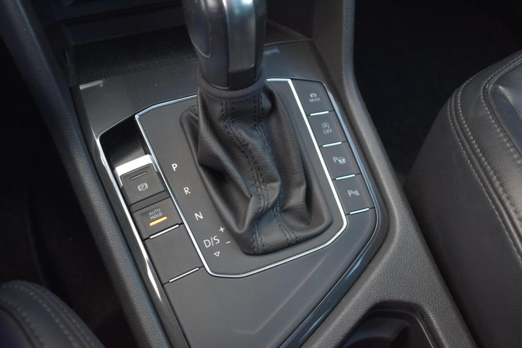 Volkswagen Tiguan 1.5 tsi act r-line | leder | pano | camera | nap | virtua