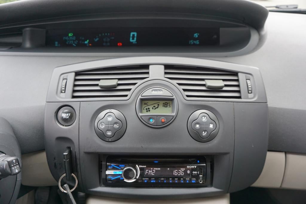 Renault Scenic 1.6-16v business line airco / cruise / elektr. ramen / trekh
