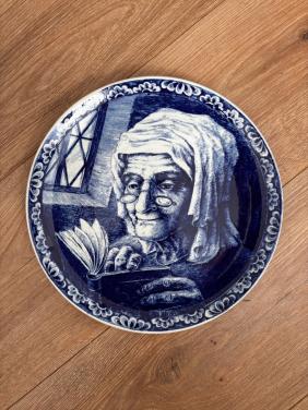 Aardewerk bord van Bosch Frères