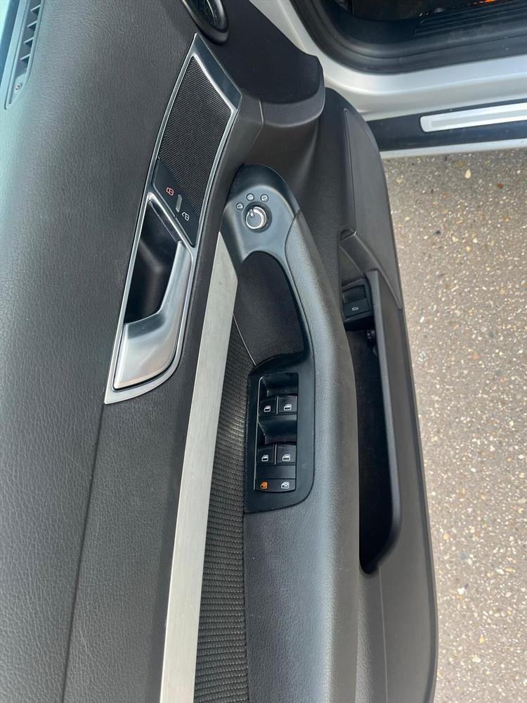 Audi A6 2.0 Tfsi 125KW AUT 2011 Lichtgrijs