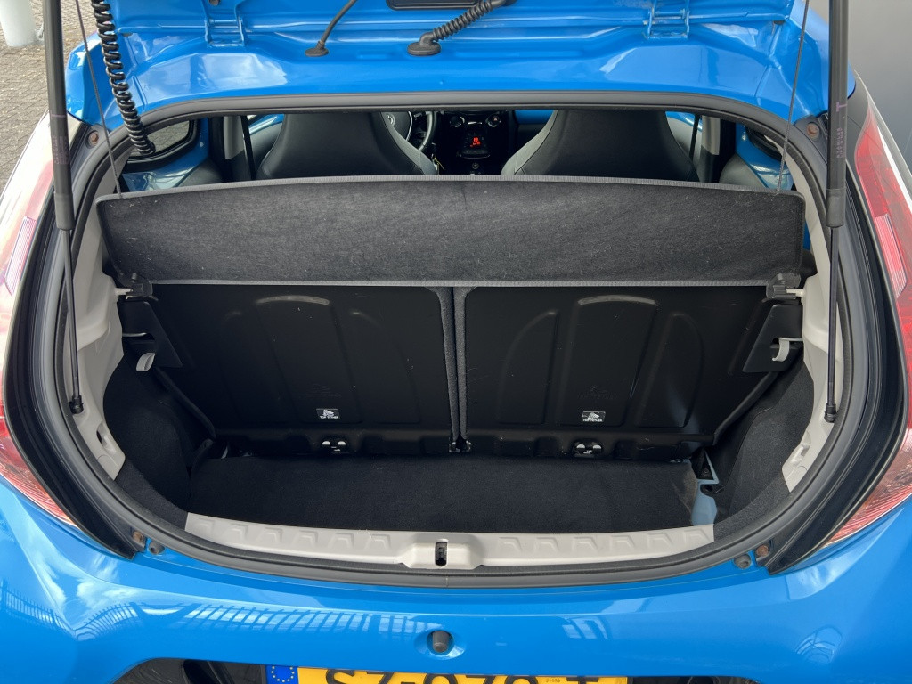 Toyota Aygo 1.0 vvt-i x-joy