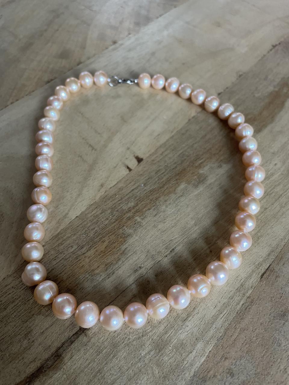 Vintage roze parelketting parels