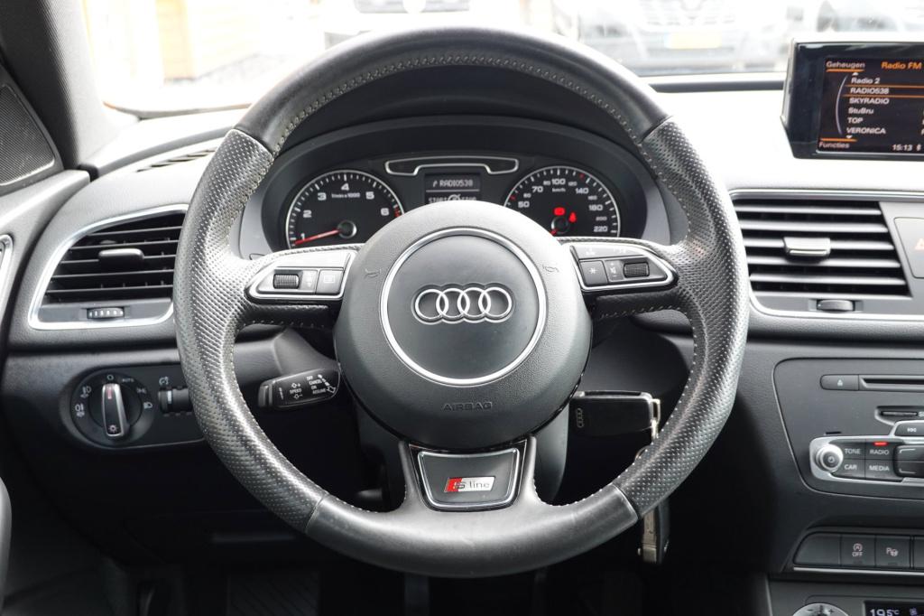 Audi Q3 2.0 tfsi quattro s-line