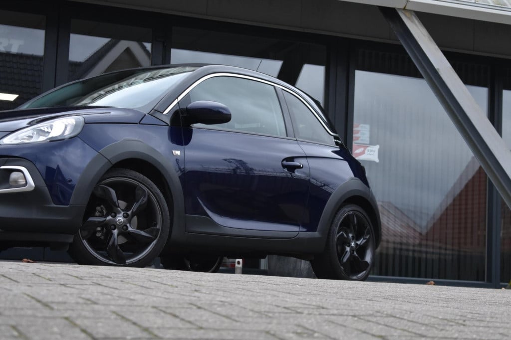 Opel Adam 1.0 turbo rocks | stoelverwarming | nap | sfeerverlichting | clim