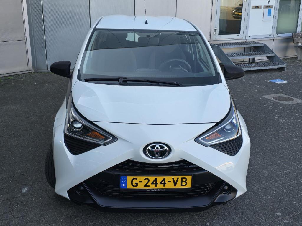 Toyota Aygo 1.0 vvt-i x-fun