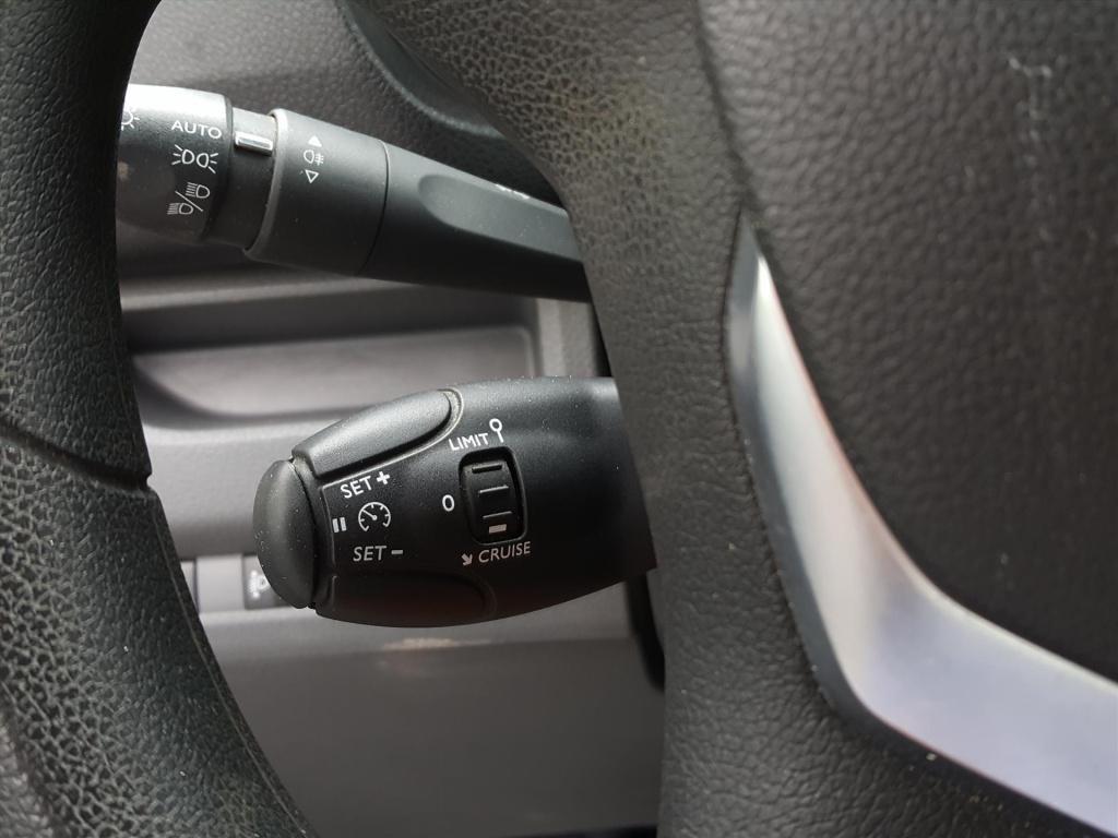 Citroen Jumpy gb l2 club/m/1.5 bluehdi 120pk s&s 3-zits navigatie | airco |