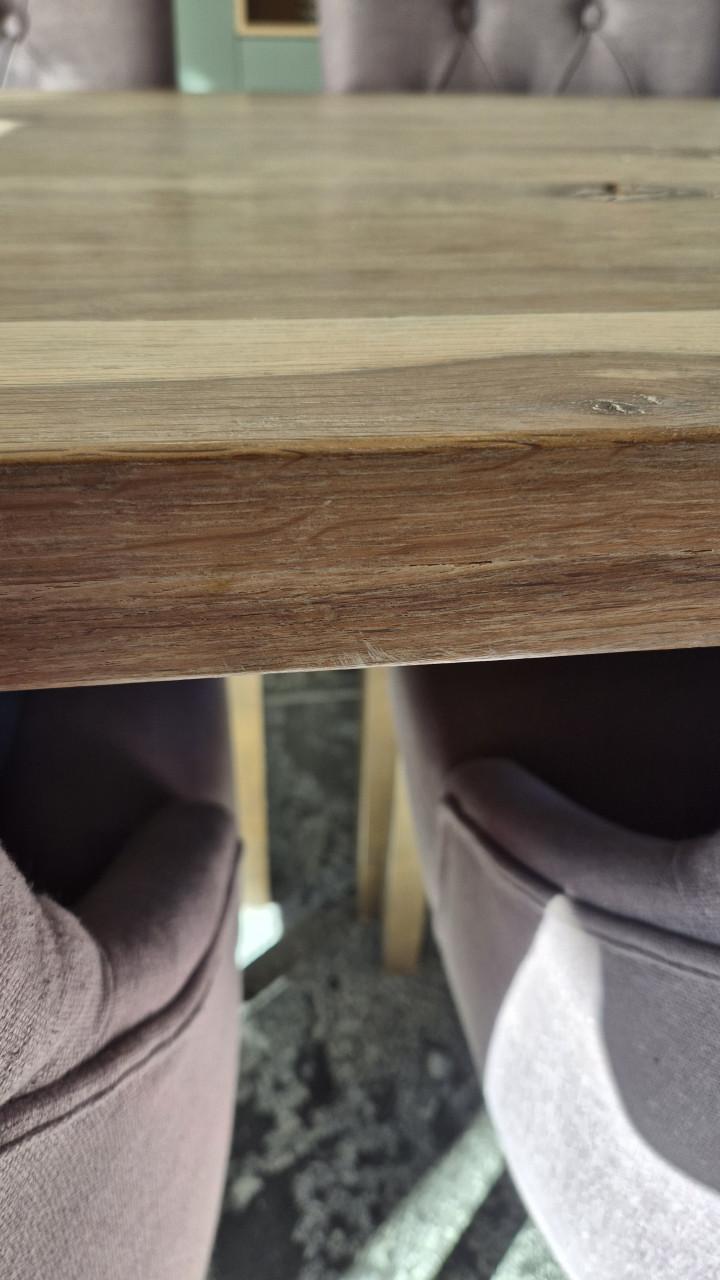 Eiken klooster eettafel met 6 stoelen