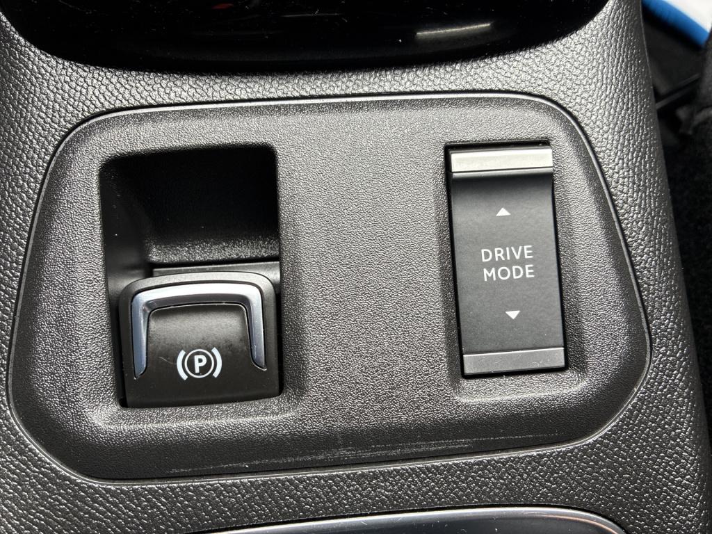Opel Corsa 1.2 gs line | 130 pk | licht metalen wielen