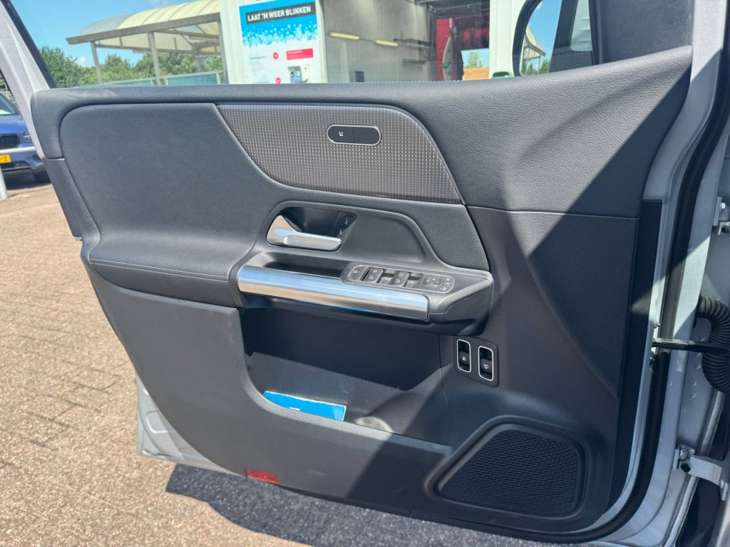 Mercedes-Benz B-Klasse 250 e business solution luxury limited