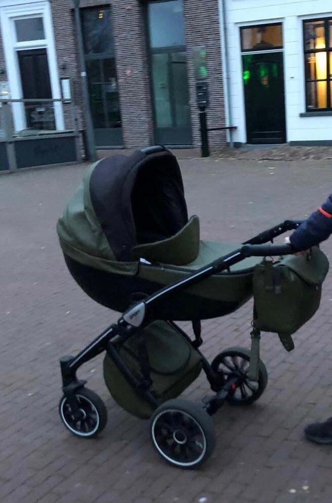 Kinder- en wandelwagen compleet