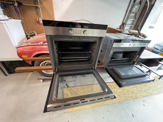 Siemens Oven en Warmhoudlade