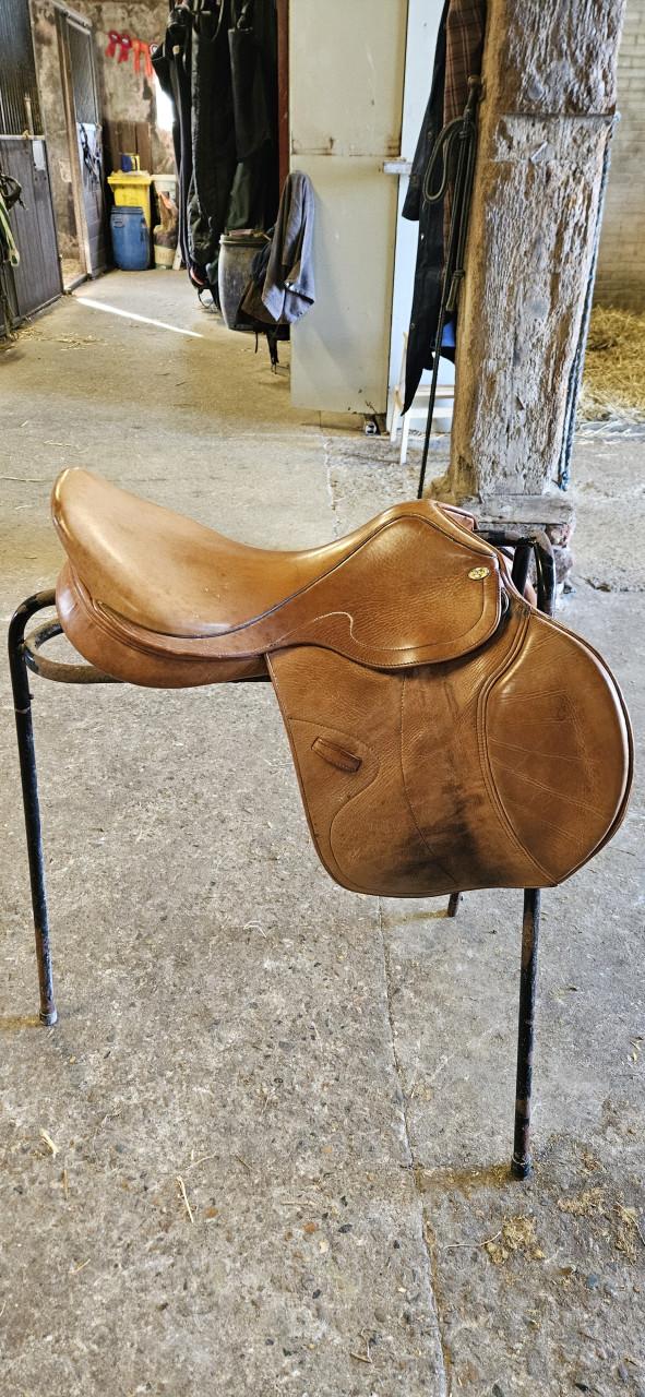 Springzadel Eric Thomas 17,5 inch